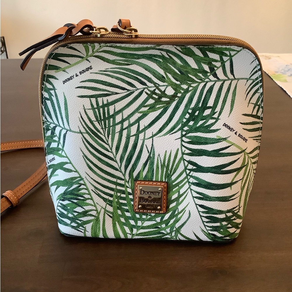 Dooney & Bourke Trixie Crossbody Bag